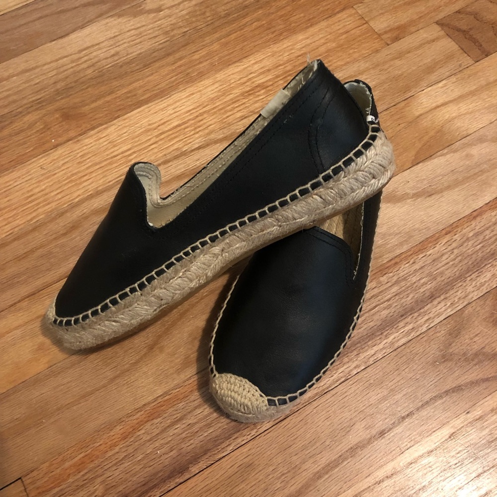 Soludos Black Leather Slip On Espadrilles Size 6.5 (look brand new)